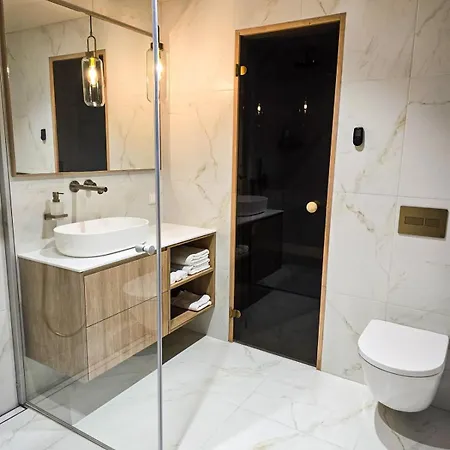 Vohanduveere Puhkemaja * Kyapa